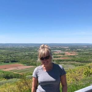 Meet your Posher, Carol